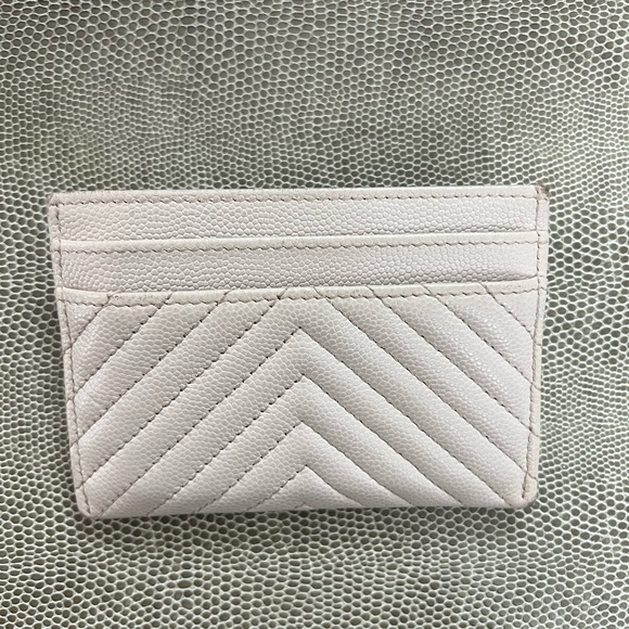 Chanel Cardholder - Picture 5 of 11
